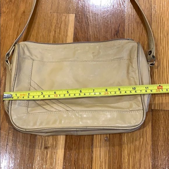 Vintage Camel Leather Bag - Picture 2 of 5